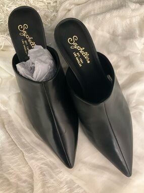 Seychelles Black Pointed Leather Mule Slides - $70-$75, at least, online